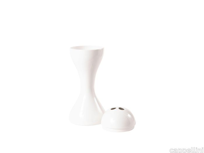 images-02_newson-vase.jpg